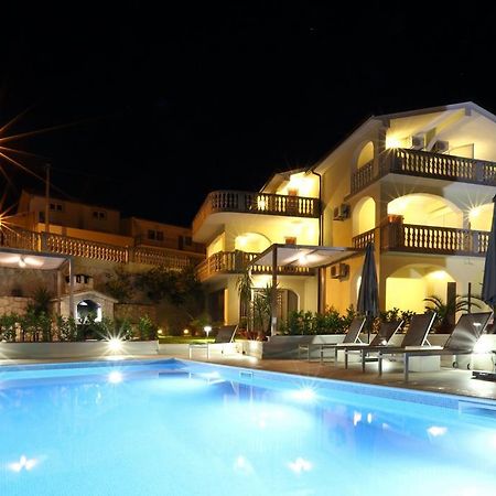Apartments Bago تروغير المظهر الخارجي الصورة