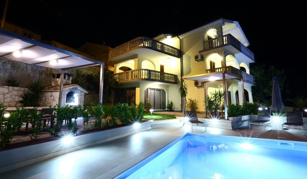 Apartments Bago تروغير المظهر الخارجي الصورة