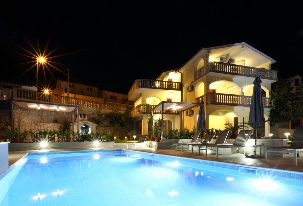 Apartments Bago تروغير المظهر الخارجي الصورة
